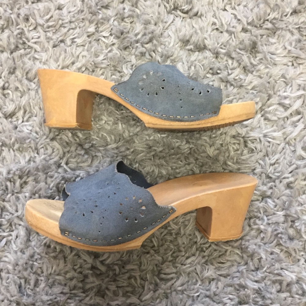 COPY - Vintage Blue Leather Wooden Clog Heels